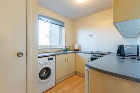 undefined, 3053L North Fort Street, Edinburgh, EH6 4HN