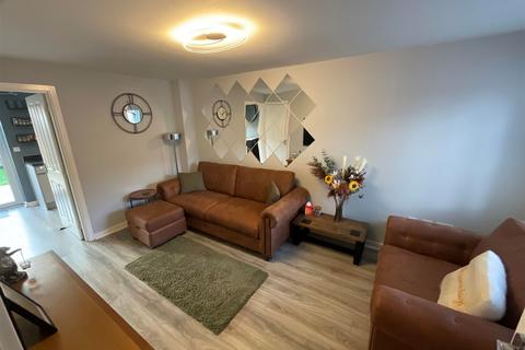 2 bedroom end of terrace house for sale, Fawcett Grove, Littlehampton, West Sussex