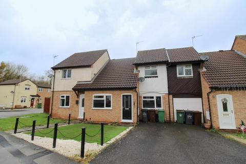 3 bedroom terraced house to rent, Abberton Way, Loughborough