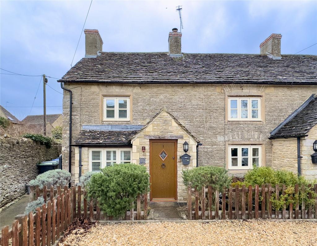Lower End, Alvescot, Bampton, Oxfordshire, OX18 2 bed semidetached