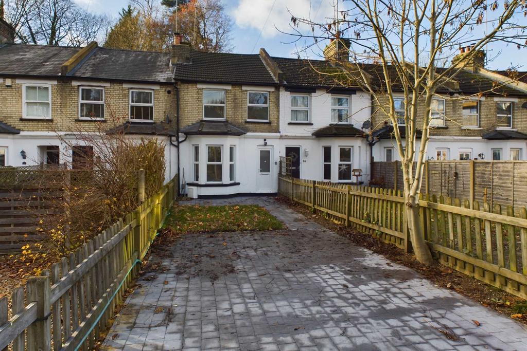 Glenview Gardens, Boxmoor 3 bed house for sale £525,000