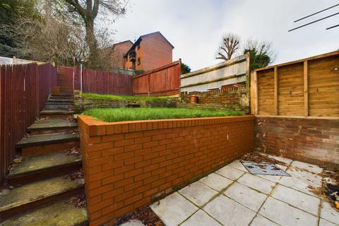 23 Glenview Gardens, Hemel Hempstead, HP1 1TF