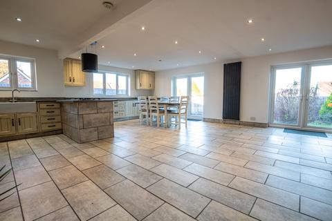 7 Barton Street, Keelby, Grimsby, DN41 8EP
