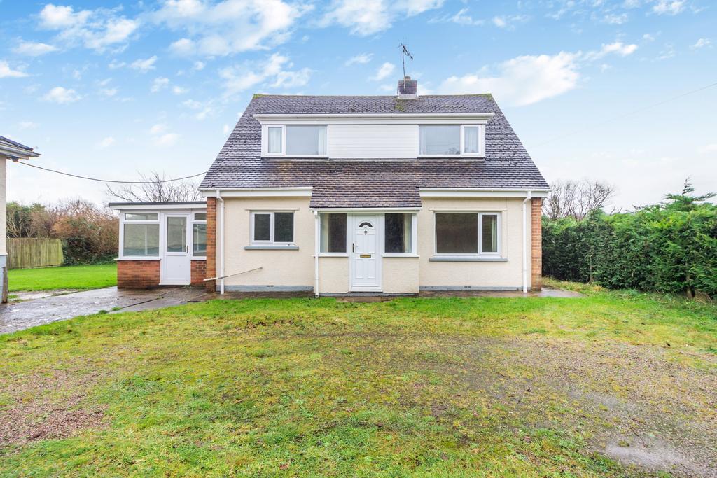 Monkswood, Usk 4 bed bungalow for sale £450,000
