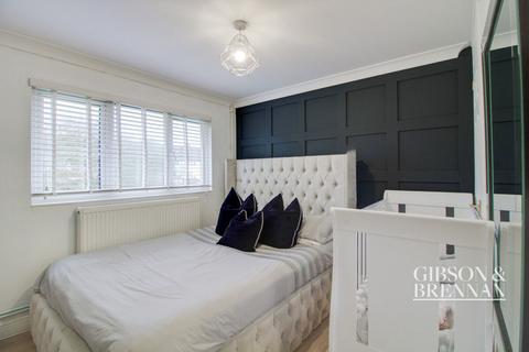25 Beeleigh East, Basildon, SS14 2RR