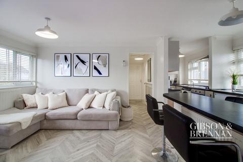 25 Beeleigh East, Basildon, SS14 2RR