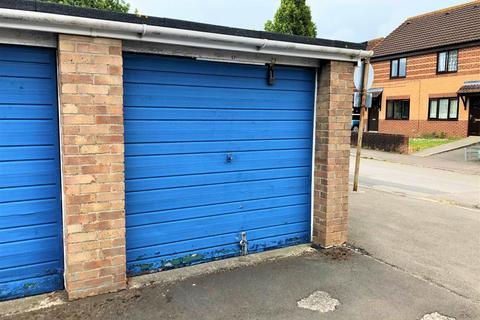 97 Abbotswood, Yate, Bristol, BS37 4NF