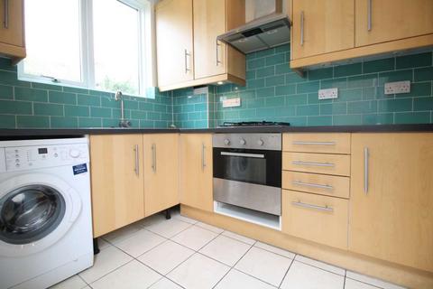 32 Sunnycroft Road, Hounslow, TW3 4DR
