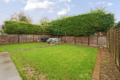 6 Ure Grove, Wetherby, LS22 7UF