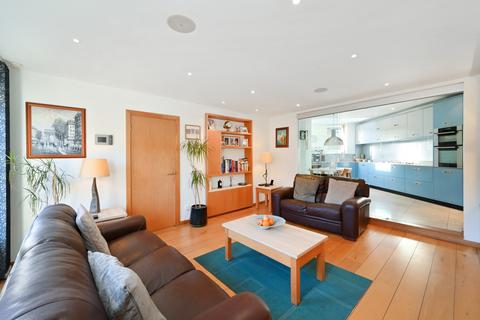 4 bedroom end of terrace house for sale, London E9