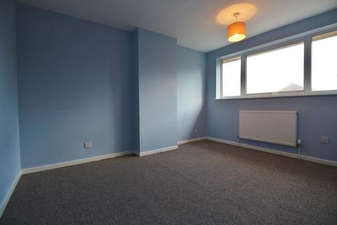 4 bedroom house to rent, Windyridge Gardens, Cheltenham, GL50