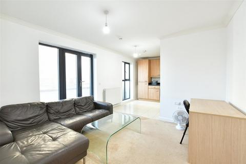 2 bedroom apartment for sale, Mill Road, Ilford, Essex