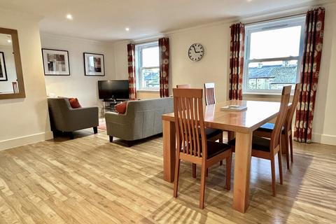 2 bedroom apartment to rent, Manor House, Cambridge CB4