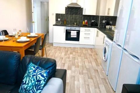 2 bedroom flat to rent, Borden Court, 143-163 London Road, Liverpool, L3
