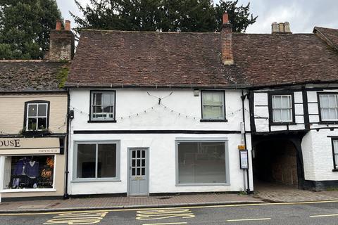 Retail property (high street) to rent, Chalfont St. Giles HP8