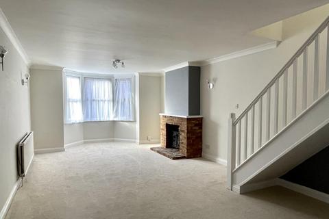 6 Woodfield Lane, Ashtead, KT21 2BE
