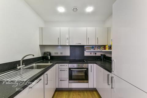 Flat 1, 30 Oxley Square, London, E3 3GS