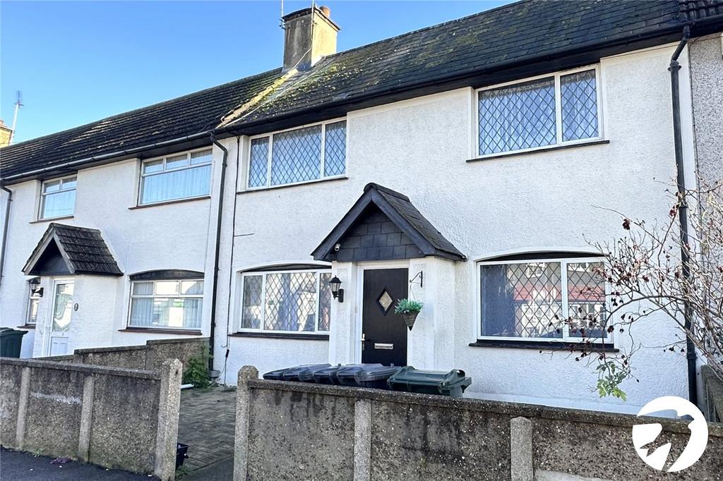 Knockhall Road, Greenhithe, Kent, DA9 3 bed terraced house for sale £