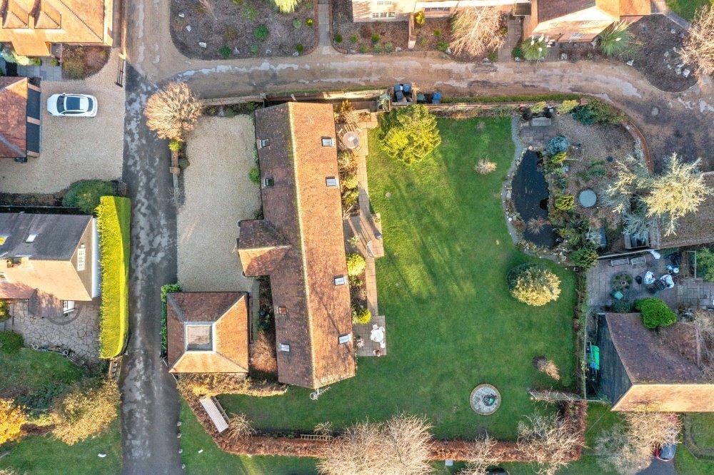 Denham Lane, Chalfont St. Peter, Gerrards Cross, SL9 4 bed barn