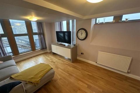 29 Chrisharben Court, Clayton, Bradford, BD14 6AF