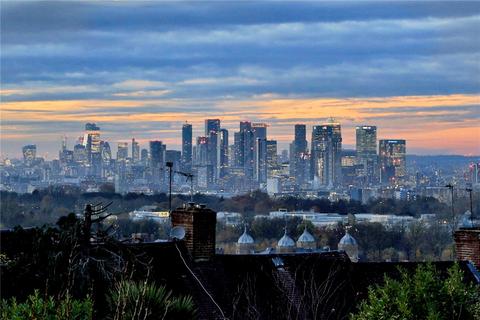 100 Moordown, London, SE18 3NG
