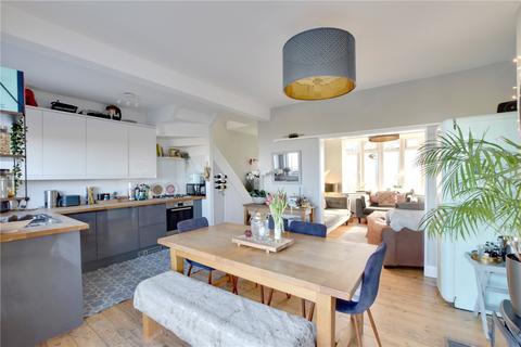 100 Moordown, London, SE18 3NG