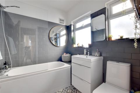 100 Moordown, London, SE18 3NG