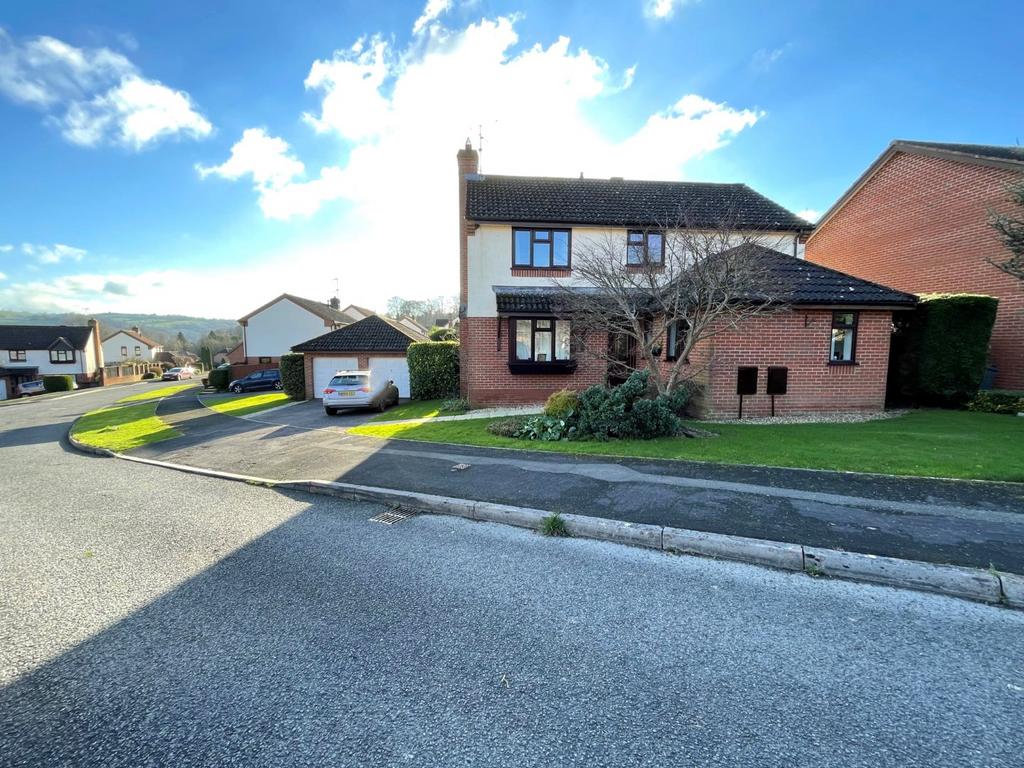 Ashley Rise, Ashley, Tiverton, EX16 4 bed detached house for sale £