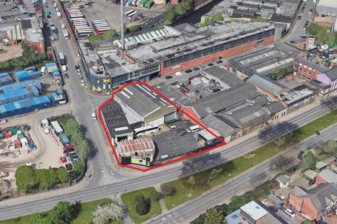 Industrial unit to rent - Jubilee Works, 70 Glover Street, Digbeth, Birmingham, B9 4EN