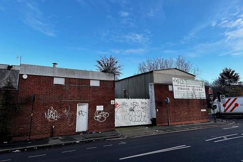 Industrial unit to rent - Jubilee Works, 70 Glover Street, Digbeth, Birmingham, B9 4EN