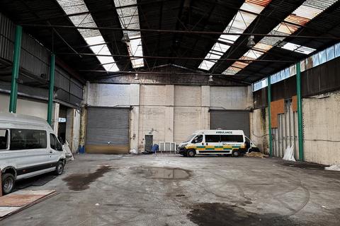 Industrial unit to rent - Jubilee Works, 70 Glover Street, Digbeth, Birmingham, B9 4EN