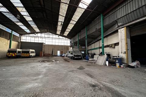 Industrial unit to rent - Jubilee Works, 70 Glover Street, Digbeth, Birmingham, B9 4EN