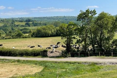 4 bedroom property with land for sale - Rhosmaen, Llandeilo, Carmarthenshire.