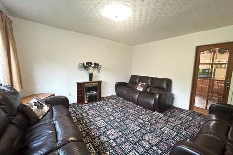 32 Amberley Walk, Chadderton, Oldham, OL9 6SL