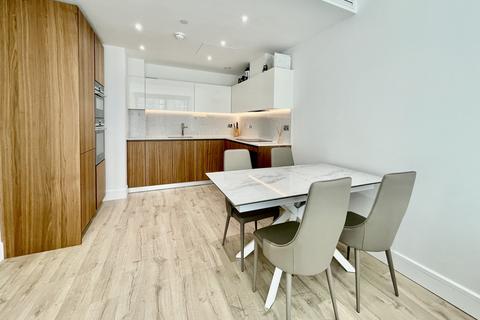 2 bedroom apartment to rent, Neroli House, London E1