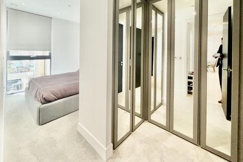 2 bedroom apartment to rent, Neroli House, London E1