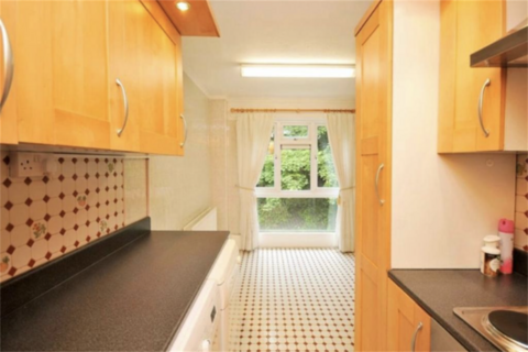 2 bedroom flat to rent, Forest Hill SE23