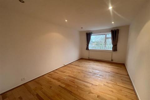 2 bedroom flat for sale, 24 Foxgrove Road, Beckenham BR3