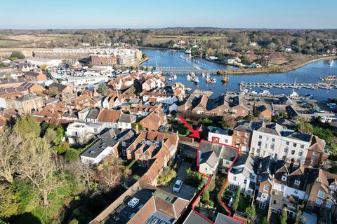 3 bedroom townhouse for sale, Captains Row, Lymington SO41