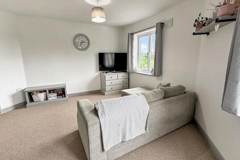 2 bedroom apartment for sale, Primmers Place, Westbury