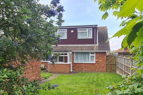 5 bedroom semi-detached house for sale, Cromer Road, Mundesley