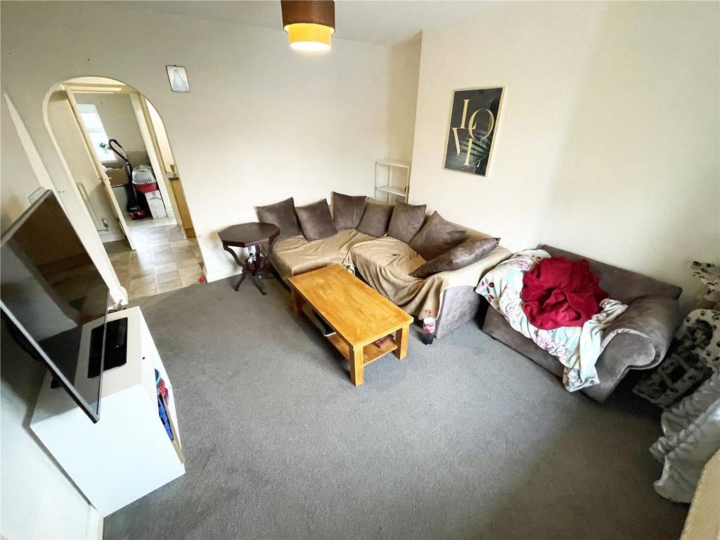 Simpson Road, Bushbury, Wolverhampton, West Midlands, WV10 2 bed