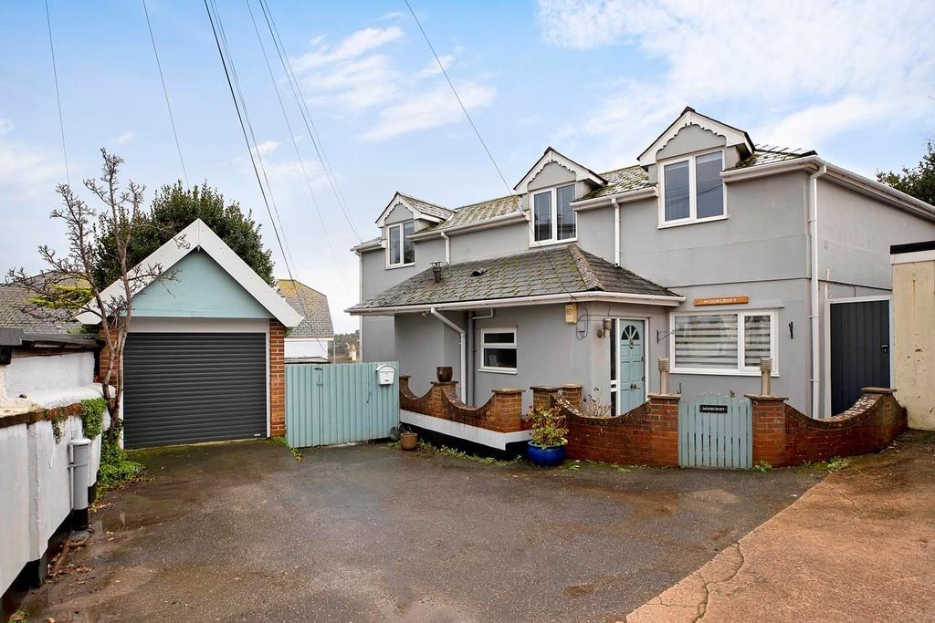 Gloucester Road, Teignmouth 4 bed detached house for sale £500,000