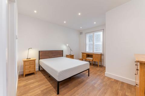 2 bedroom flat for sale, Linden Gardens, London