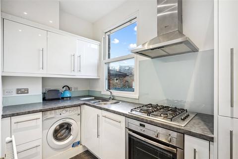 2 bedroom apartment to rent, Queenstown Road, London, SW8