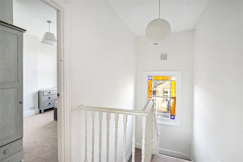 2 bedroom apartment to rent, Queenstown Road, London, SW8
