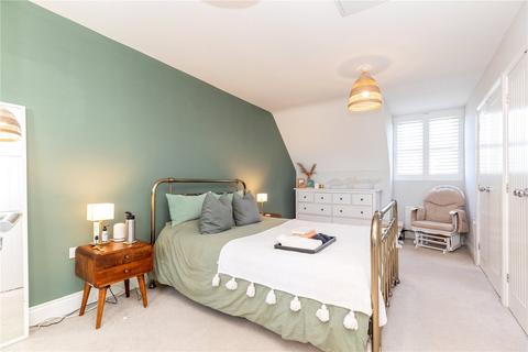 10 Boundary Road, Padbury, Buckingham, MK18 2GT