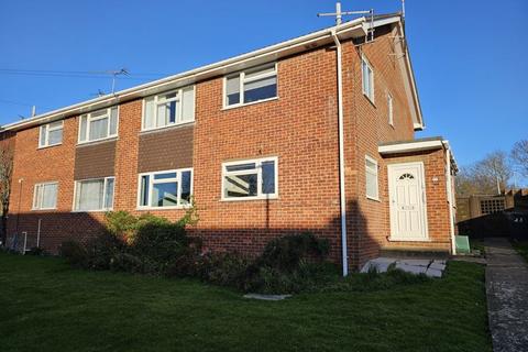 2 bedroom maisonette to rent, Hendingham Close, Tuffley