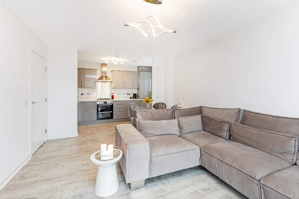Dining/Kitchen