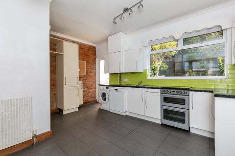 53 Edward Road, Coulsdon, CR5 2NQ